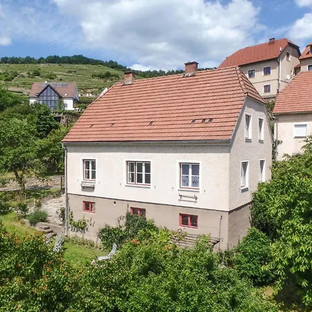 Mit Garten *